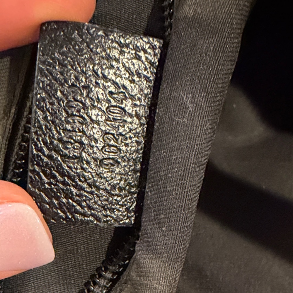 Gucci Black Crossbody Bag with Green and Red Strap - Picture 6 of 6